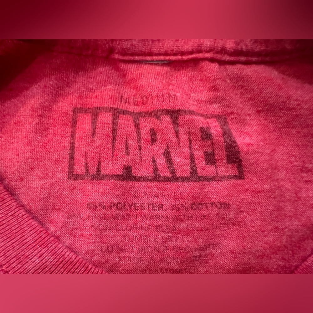 Marvel Faded Red Spider-Man Graphic T-Shirt Size Medium - Picture 4 of 4